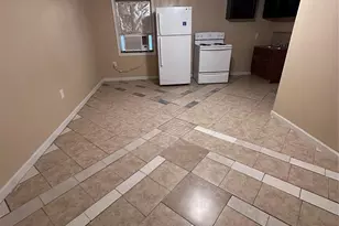 5530 Gatewood St, Houston, TX 77053 - Photo 2