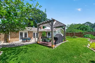 15710 La Cabana Dr, Houston, TX 77062 - Photo 34