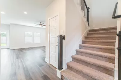 10313 S Goshawk Trail, Conroe, TX 77385 - Photo 4