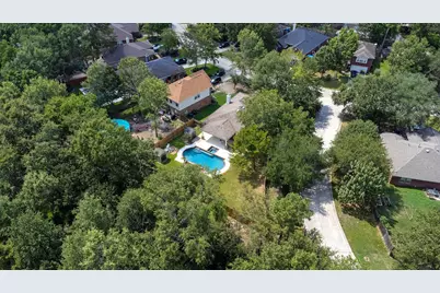 135 Fairwind Trail Drive, Conroe, TX 77385 - Photo 32