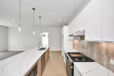 3004 Ventas Drive #B, Houston, TX 77047 - Photo 2