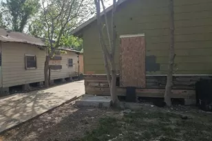 3920 Wayne St, Houston, TX 77026 - Photo 2
