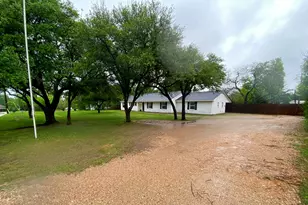 1012 Winding Rd, College Station, TX 77840 - Photo 2