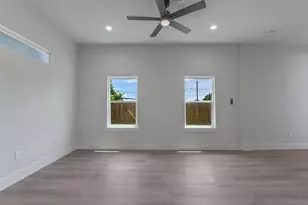 9311 Jutland Rd, Houston, TX 77033 - Photo 4