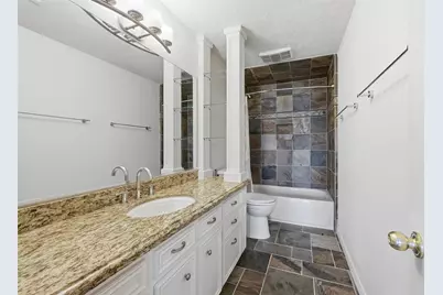 4063 Breakwood Drive, Houston, TX 77025 - Photo 36