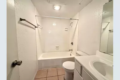 9201 Clarewood Drive #307, Houston, TX 77036 - Photo 6