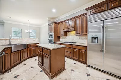 2 Schwab Lane, Houston, TX 77055 - Photo 2