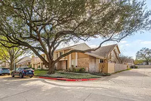 11683 Village Pl Dr, Houston, TX 77077 - Photo 10