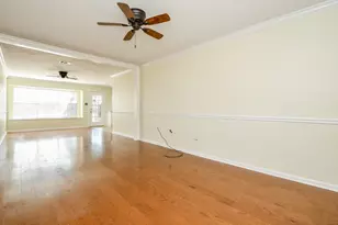 11519 Hornbrook Dr, Houston, TX 77099 - Photo 10