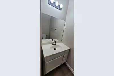 8110 Woodward Street #B, Houston, TX 77051 - Photo 8
