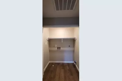 8110 Woodward Street #B, Houston, TX 77051 - Photo 16