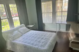 122 Bedford St, Houston, TX 77012 - Photo 2