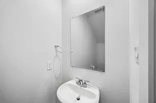 12305 Brandenburg Gate Dr, Houston, TX 77047 - Photo 8
