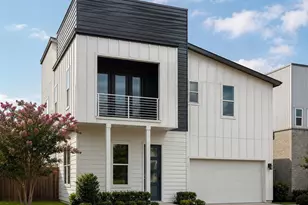 9849 Mocking Bird Hill Ln, Houston, TX 77080 - Photo 2