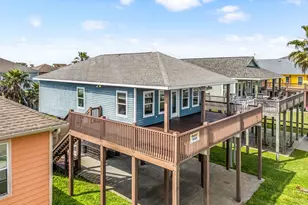 871 Surfview, Crystal Beach, TX 77650 - Photo 2