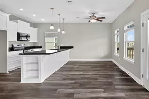 871 Surfview, Crystal Beach, TX 77650 - Photo 14