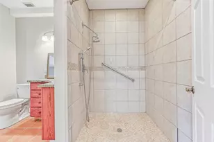 904 Layfair Pl, Friendswood, TX 77546 - Photo 40