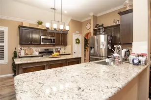 10926 Oakwood Dr, La Porte, TX 77571 - Photo 14