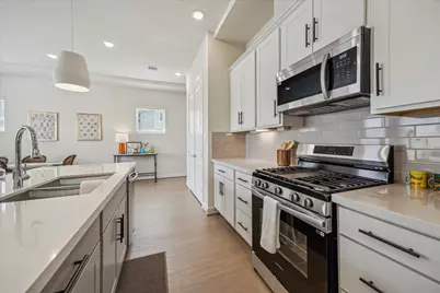 24404 Colonial Willow Drive, Katy, TX 77493 - Photo 6