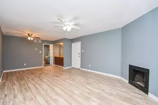 8323 Wilcrest Dr, Houston, TX 77072 - Photo 6
