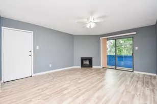 8323 Wilcrest Dr, Houston, TX 77072 - Photo 22