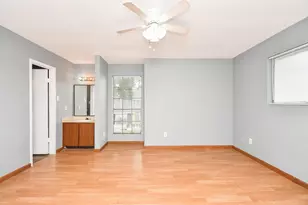 8323 Wilcrest Dr, Houston, TX 77072 - Photo 10