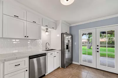 2231 Saxon Drive, Houston, TX 77018 - Photo 10