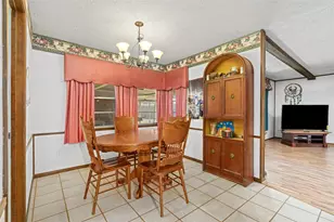 357 W Castle Harbour Dr, Friendswood, TX 77546 - Photo 12