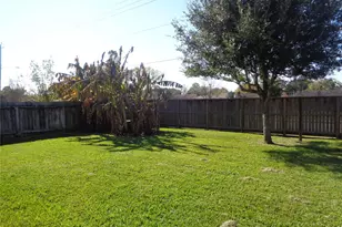 9414 Westacre Pl, Houston, TX 77083 - Photo 14