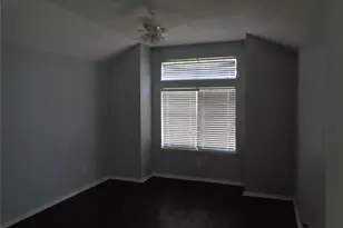 9414 Westacre Pl, Houston, TX 77083 - Photo 18