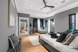 2810 Helena St, Houston, TX 77006 - Photo 10