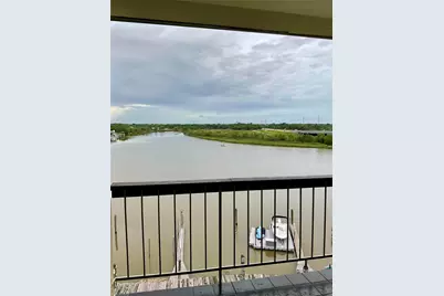 18809 Egret Bay Boulevard #125, Houston, TX 77058 - Photo 36