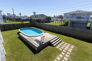 16619 Mansvelt Rd, Galveston, TX 77554 - Photo 22