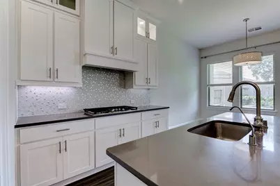 4802 Gingerwood Trace Lane, Rosharon, TX 77583 - Photo 12
