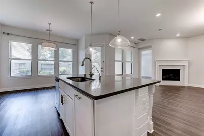 4802 Gingerwood Trace Lane, Rosharon, TX 77583 - Photo 10