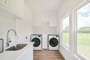 4294 Brazos River Rd, Freeport, TX 77541 - Photo 22