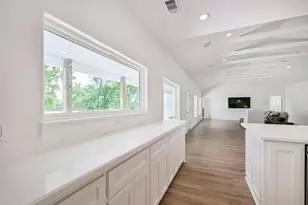 4294 Brazos River Rd, Freeport, TX 77541 - Photo 32