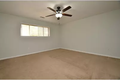 2711 Williamsburg Drive, Dickinson, TX 77539 - Photo 30