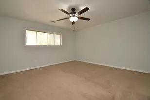 2711 Williamsburg Dr, Dickinson, TX 77539 - Photo 30