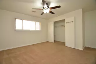 2711 Williamsburg Dr, Dickinson, TX 77539 - Photo 36