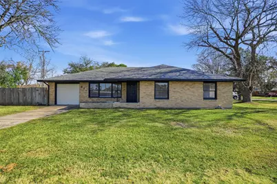 612 Sunset Lane, La Marque, TX 77568 - Photo 1