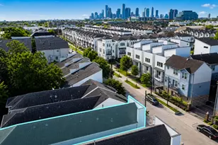 4402 Schuler St, Houston, TX 77007 - Photo 36