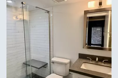121 E 12th Street #2, Houston, TX 77008 - Photo 4