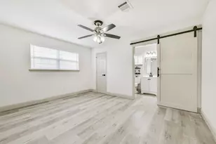 2005 Cheryl Dr, Pearland, TX 77581 - Photo 10
