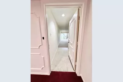 5050 Ambassador Way #210, Houston, TX 77056 - Photo 8