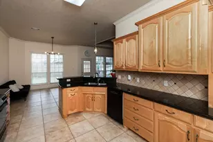 6185 Bankston Ln, Beaumont, TX 77706 - Photo 8