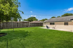 5811 Birchmont Dr, Houston, TX 77092 - Photo 12