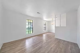 8447 Sterlingshire St, Houston, TX 77078 - Photo 22