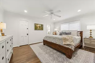 7902 Burgoyne Rd, Houston, TX 77063 - Photo 20