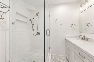 7902 Burgoyne Rd, Houston, TX 77063 - Photo 22